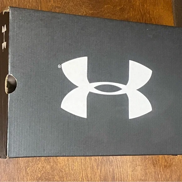 UNDER ARMOUR BGS CHARGED SCRAMJET 4 Big Kids - Picture 8 of 8